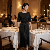Simple and fashionable dress